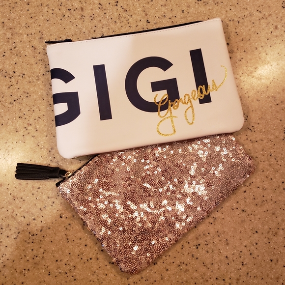 ipsy Handbags - NWOT GIGI Ipsy Makeup Bag Set